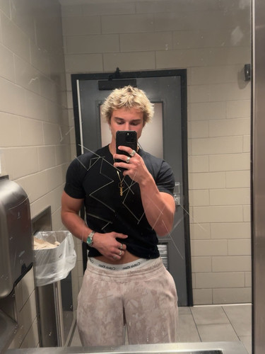 gavincroghan 1757122596 3715336084394698720 50328350639.jpg