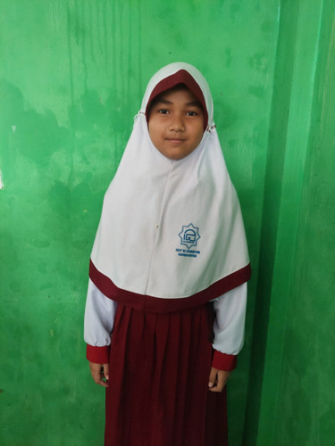 Nida.jpg
