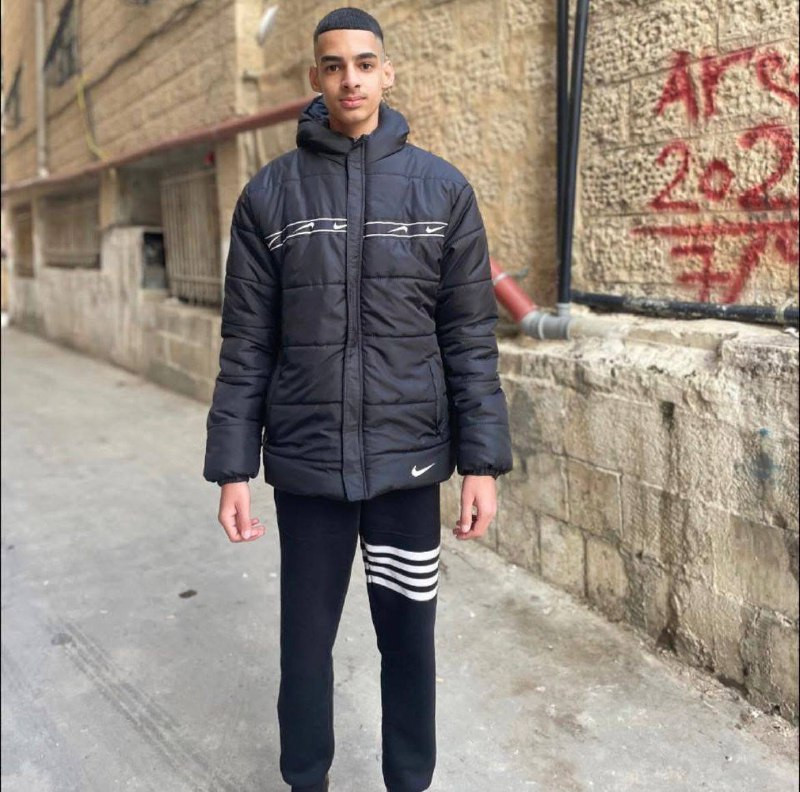 استشهد الشاب سامي مشايخ خلال اقتحام قوات الاحتلال بلدة كفر عقب شمال القدس المحتلة....