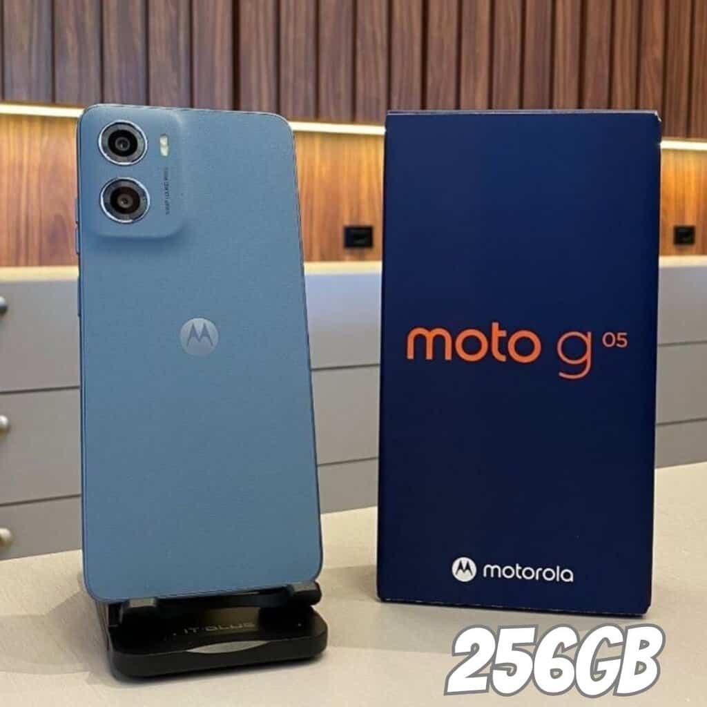 Smartphone Motorola Moto g05-256GB 12GB (4GB RAM + 8GB Ram Boost) e Camera 50MP com AI Bateria de 5200 mAh Tela 6.7″ com SuperbrilhoSmartphone Motorola Moto g05-256GB 12GB (4GB RAM + 8GB Ram Boost) e Camera 50MP com AI Bateria de 5200 mAh Tela 6.7″ com Superbrilho