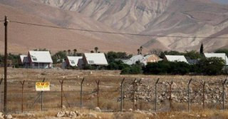 منظمة البيدر الحقوقية: مستوطنون يقتحمون بؤرة استيطانية جديدة بالقرب من عرب الكعابنة في الخان الأحمر شمال شرق القدس....