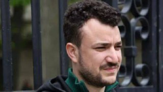 شبكة "سي بي إس نيوز" الأمريكية: الناشط الفلسطيني محمود خليل يرفع دعوى قضائية يطالب فيها بالكشف عن اتصالات إدارة الرئيس الأمريكي دونالد مع جماعات "معاد...