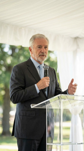 b1f5f0b1 c4a4 4360 b7f8 f8cd1f456913.jpg