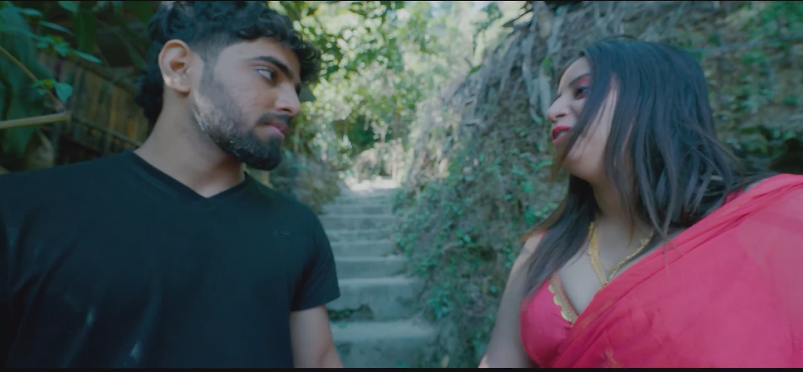 Garam Sukh (2025) S01EP01 MoodX 1