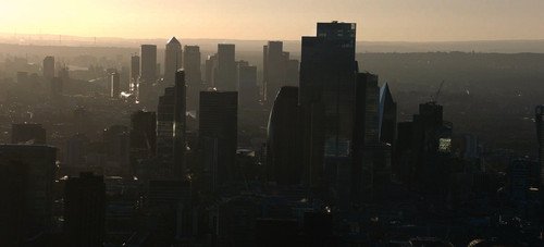 Steal.S01E01.Fill.or.Kill.2160p.AMZN.WEB DL.EN.DD+5.1.HDR.H.265 FLUX.mkv 20260122 221833.711.jpg