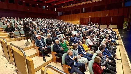 619225528 1275430741073564 2291186273106424228 n.jpg?stp=cp6 dst jpg s590x590 tt6& nc cat=110&ccb=1 .jpg