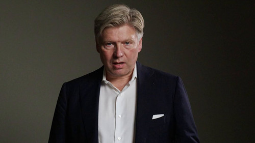O9Ckjr6dsOGHVg3n.jpg