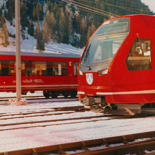 e23L1eRW53xgQGAx.jpg
