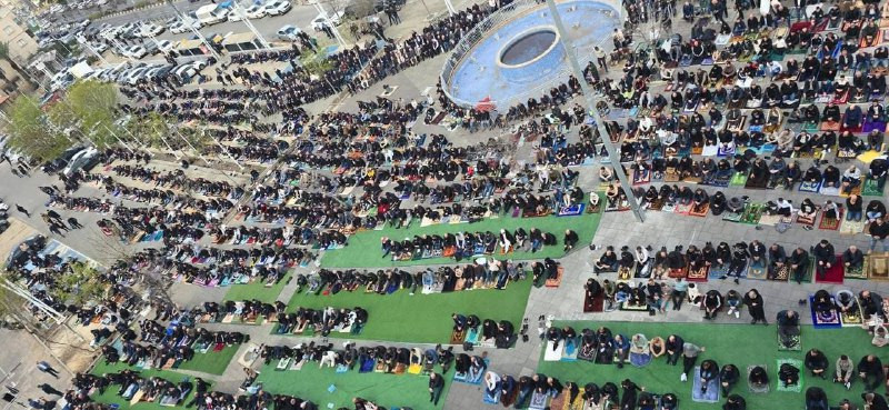 خطبة وصلاة الجمعة في ساحة بلدية سخنين بالداخل المحتل ضمن الحراك المستمر لمحاربة العنف والجريمة....