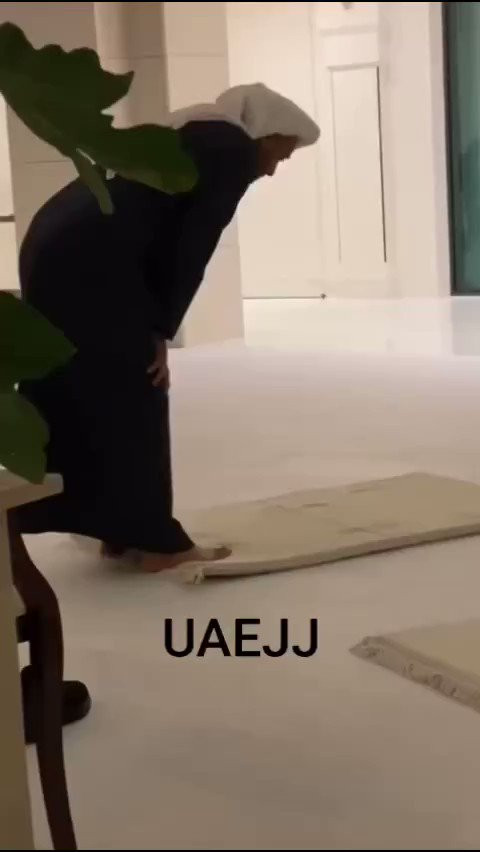 ckFPh0ugqrFxt1vH.jpg