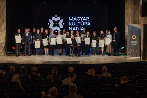 616818978 1301204035359242 226586733507931747 n.jpg?stp=cp6 dst jpg s590x590 tt6& nc cat=109&ccb=1 7.jpg