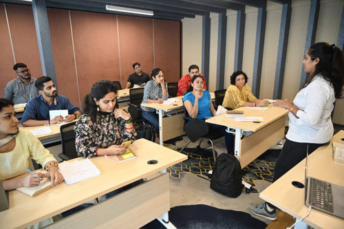 Best Clat Coaching in Delhi with Fees - BST Competitive Law.jpg