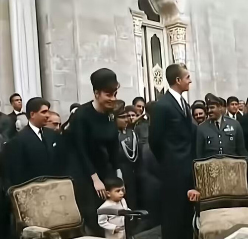 qsy3S4sXGVPqP P .jpg