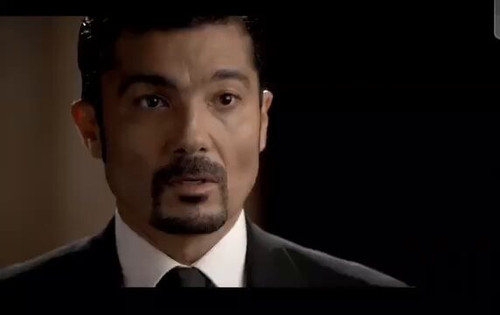 0KHmUV3nF07slxP .jpg