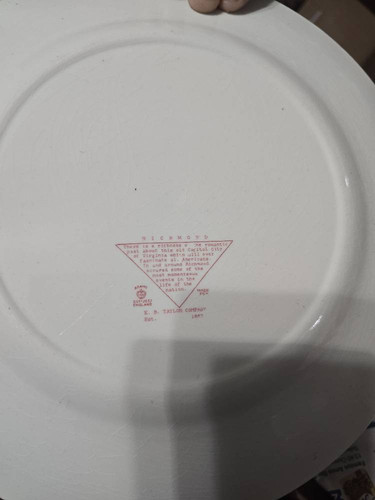 13300f6661bd.jpg