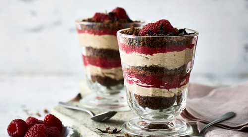 145 himbeer trifle.jpg