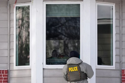 Legal Battles Escalate Over Minnesota Immigration Enforcement Surge.jpg