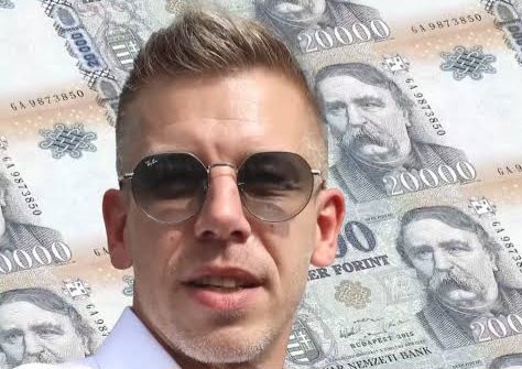 G NXDCYWwAEMZKk?format=jpg.jpg