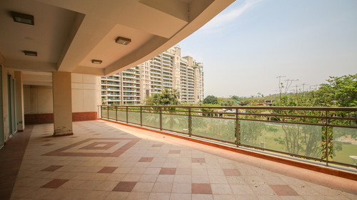 Ultra-Luxury 5 BHK Penthouse for Sale in DLF Aralias, Golf Course Road, Gurgaon.jpg