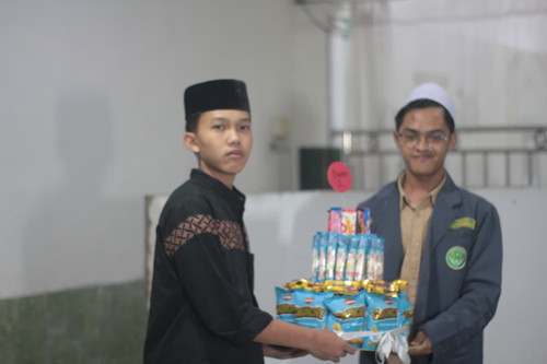 seleb.jpg
