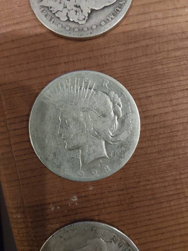151757aeb928.jpg