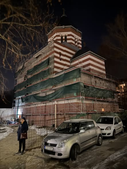 619724805 1402599451877029 3431920977683926151 n.jpg?stp=cp6 dst jpg s590x590 tt6& nc cat=103&ccb=1 .jpg