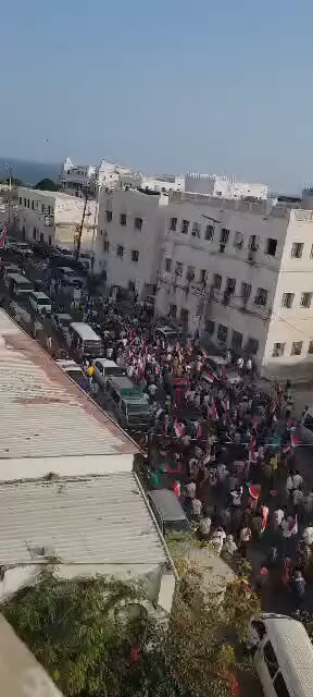 dh7dHUIMgFT8u9K .jpg