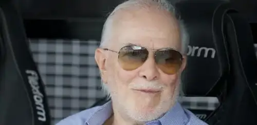 São Paulo: Novo presidente reage e promove "limpa" após saída de Casares, altera cenário político