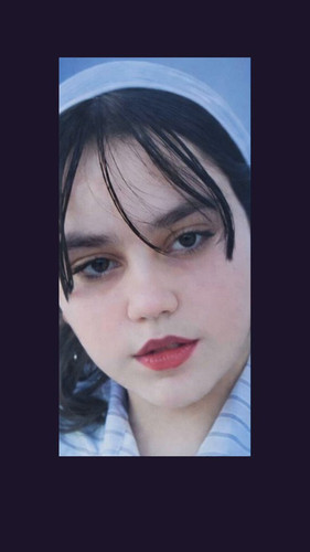 sbZAD7Z9J4f5Qi7N.jpg