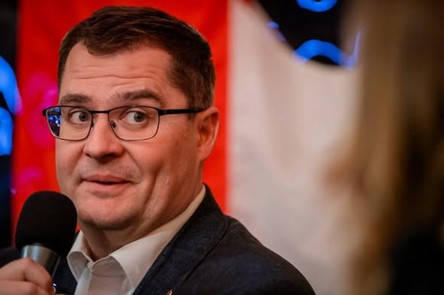 621818942 860019660208102 7870212239483931342 n.jpg?stp=dst jpg s590x590 tt6& nc cat=102&ccb=1 7& nc.jpg