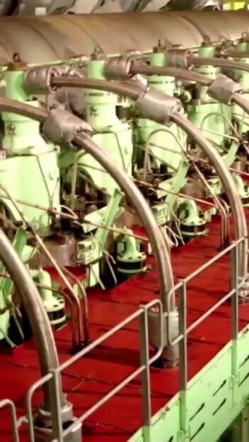 vSQ6KUSlAB KMhab.jpg