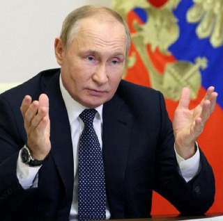 بوتين: إقامة دولة فلسطينية مستقلة هو السبيل الوحيد لتحقيق تسوية سلمية في الشرق الأوسط...