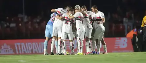 QUEM FOI BEM E QUEM FOI MAL? Saiba os destaques da partida de ontem pelo São Paulo!