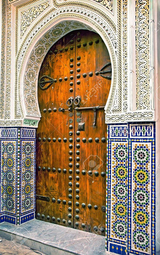 18673119 architectural details and doorways of morocco.jpg
