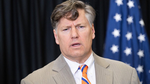 G W1A2YXAAAtLtK.jpg