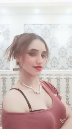 نودز وسكس عراقية محجبة البت فشخت كسها دعك كسها نضيف عاوز يتفشخ نياكه قالعه ملط تضرب السبعه ونص و تصو