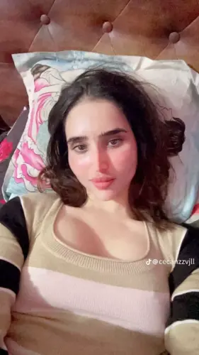 نودز وسكس عراقية محجبة البت فشخت كسها دعك كسها نضيف عاوز يتفشخ نياكه قالعه ملط تضرب السبعه ونص و تصو