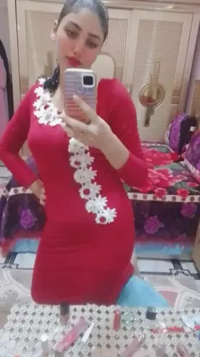 نودز سورية حيحانه اوى تلعب فى زنبورها وتحكه وتلعب فى كسها 27 576x1024