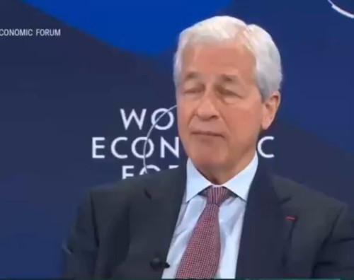 rMag7btxIVI1fTIk.jpg