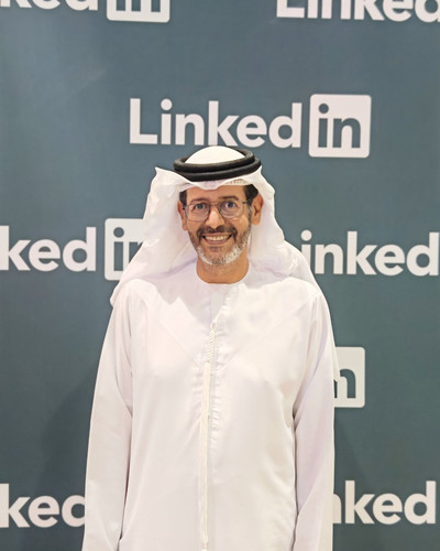 G735hvnbsAAD N9.jpg
