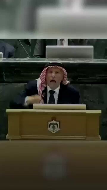 AjALI5IxqZoZtFHv.jpg
