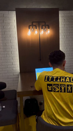 WTjQ D0vQoxpv bp.jpg