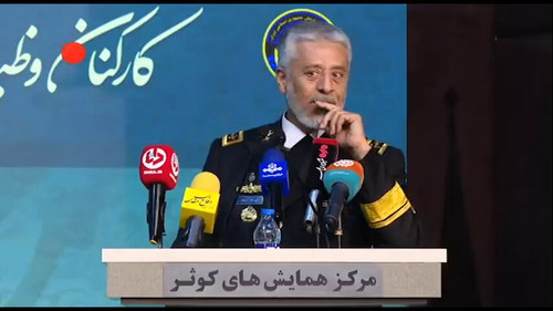 tqNYXV3j5 OvYRJu.jpg