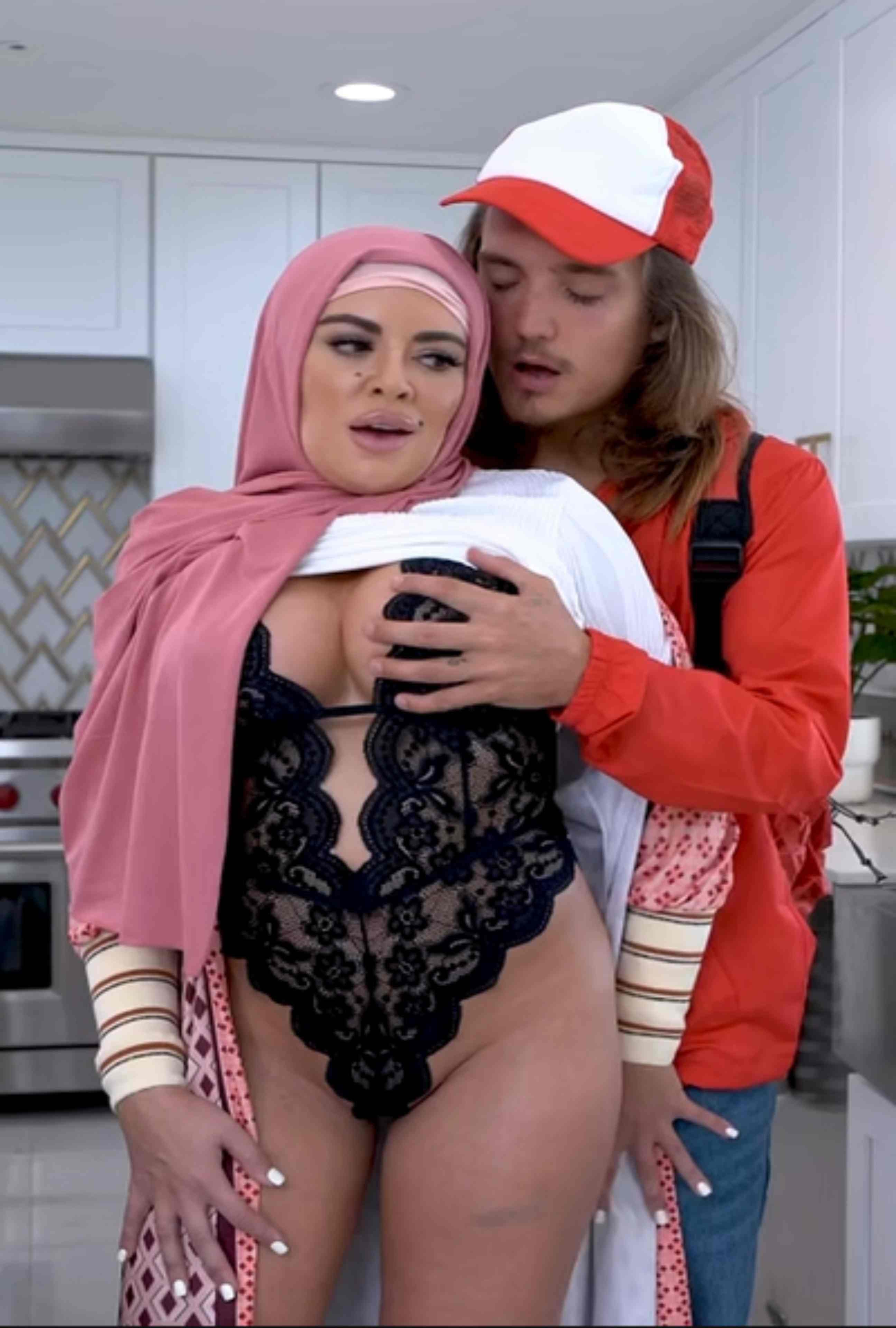 18+ Very Happy Sister In Law (2025) HijabMylfs Originals English Hot Short Film – WEB-DL X264 1080p 720p 480p – Download