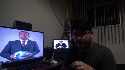 JdLDDI8JS3JB6P1k.jpg
