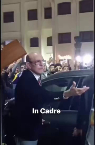ok5n5j6QCM 77AEU.jpg