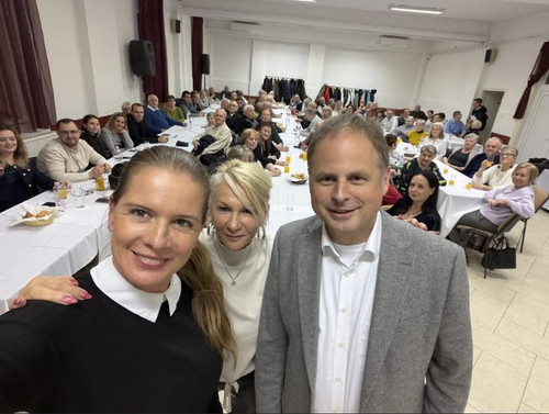 597862027 1395986075317077 8335990518950313454 n.jpg?stp=dst jpg p180x540 tt6& nc cat=111&ccb=1 7& n.jpg