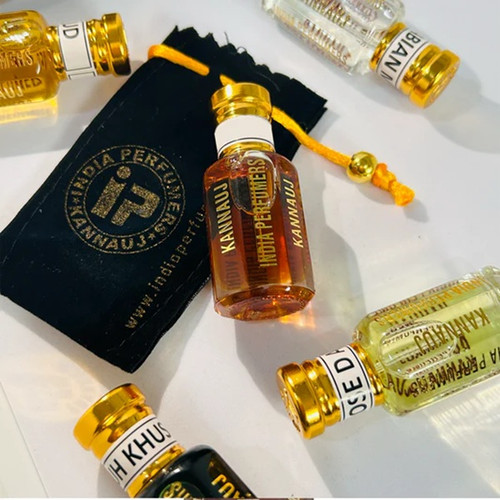 royal oud arabian attar.jpg