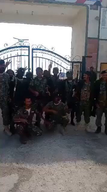 h qB0XOH 62ZpkXG.jpg