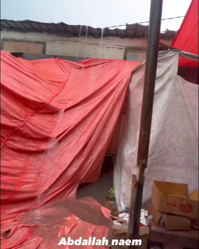 r zWzviCuHh9WpYq.jpg